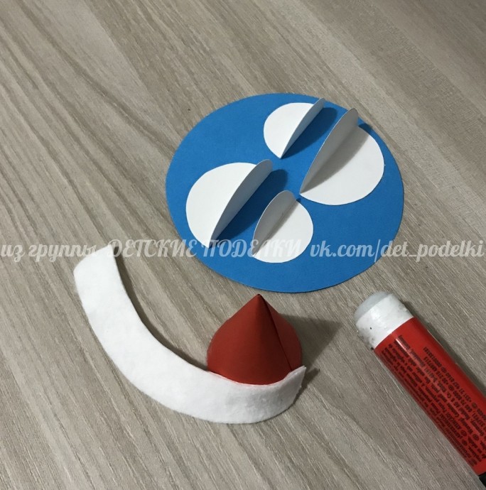 Ёлочка на подставке Ёлочка на подставке