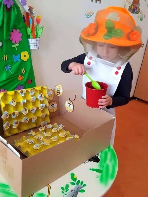 ​Как устроить с детьми игру в сбор мёда