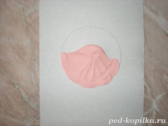 ​Рисование свинки пластилином