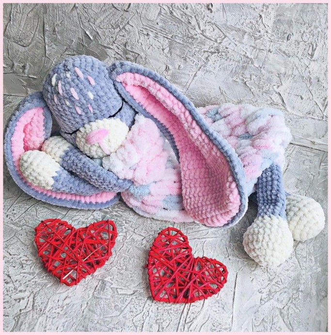 Зайчишка-пижамница Зайчишка-пижамница