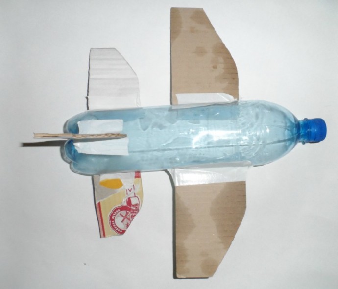 Как сделать самолет из пластиковой бутылки
