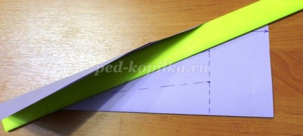 ​Рисуем невероятно красивую ёлочку белую на синем фоне: часть 2