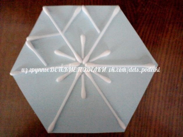 Аппликация из ватных палочек "Снежинка" Аппликация из ватных палочек "Снежинка"