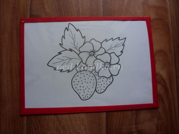 Пластилинография на стекле: клубника в цвету, часть 1 Пластилинография на стекле: клубника в цвету, часть 1