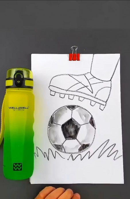 Рисуем футбол