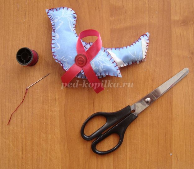 Весенняя птичка