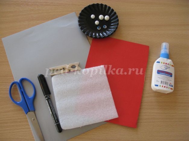 Игрушка для новогодней елки Снеговичок