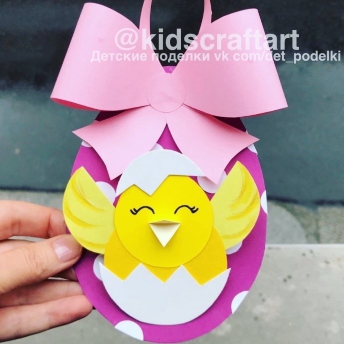 Яйцо с цыплёнком и бантом