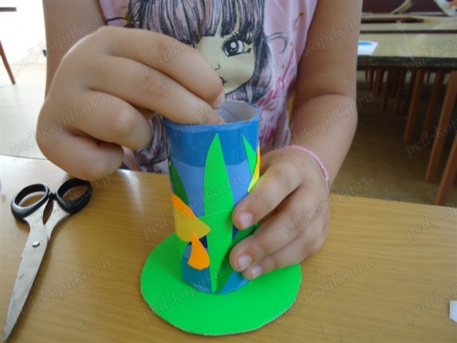 ​Карандашница из рулонов от туалетной бумаги: часть 2