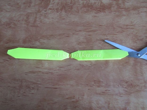 Красивая объемная снежинка из бумаги: часть 1 Красивая объемная снежинка из бумаги: часть 1