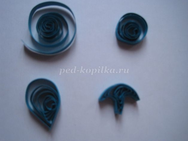 Цветы в вазе в технике квиллинг: часть 3