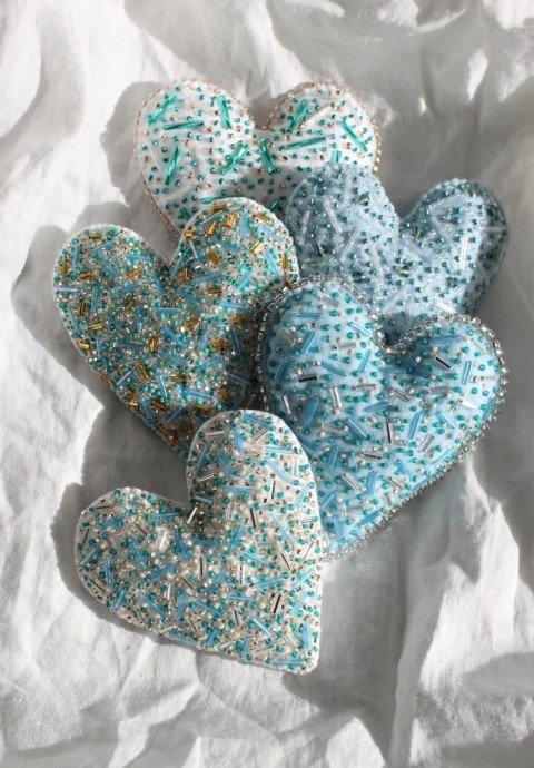 Розовое сердце из фетра Розовое сердце из фетра