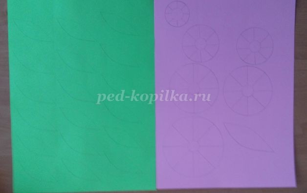 Весенний венок из бумаги детскими руками: часть 1 Весенний венок из бумаги детскими руками: часть 1