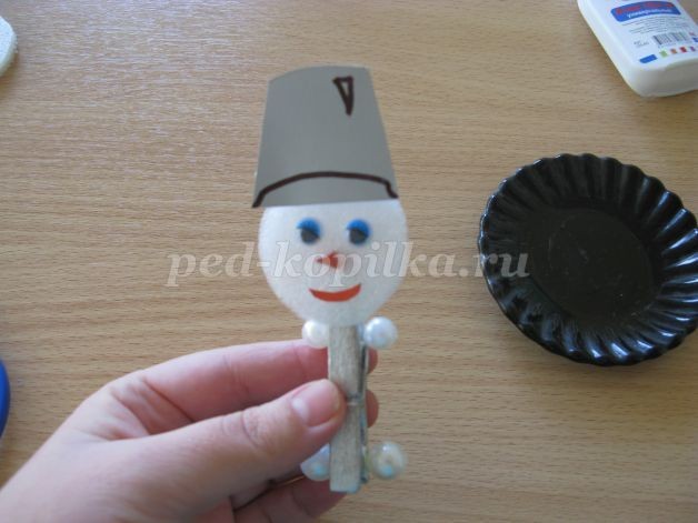 Игрушка для новогодней елки Снеговичок