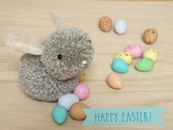 Зайчик из помпонов Зайчик из помпонов