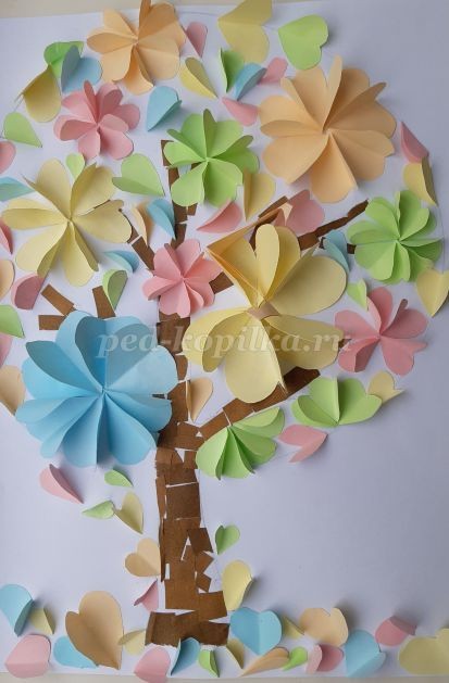 ​Мастер-класс по созданию объемного дерева из бумаги