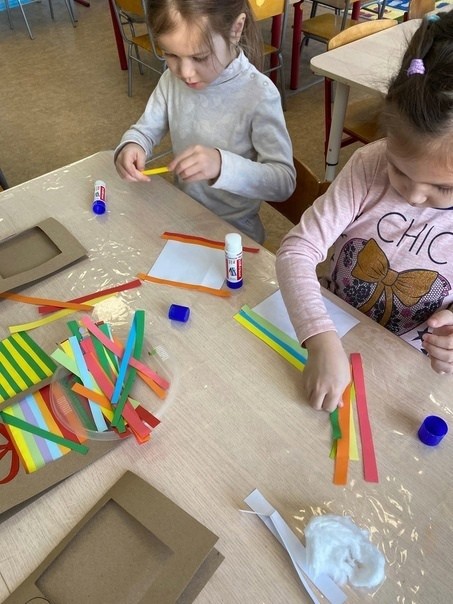 Новогодняя открытка "Подарочек"