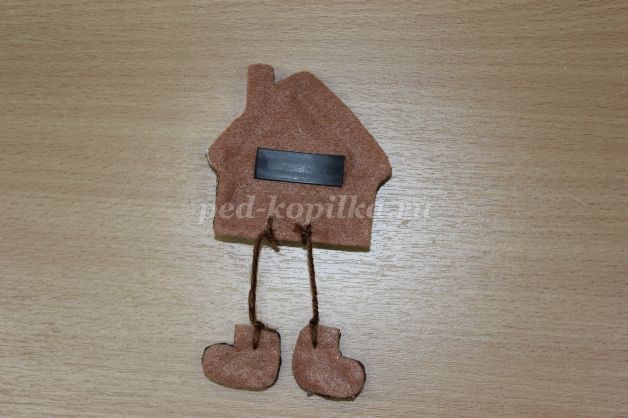 Делаем с детьми магнит на холодильник из солёного теста Делаем с детьми магнит на холодильник из солёного теста