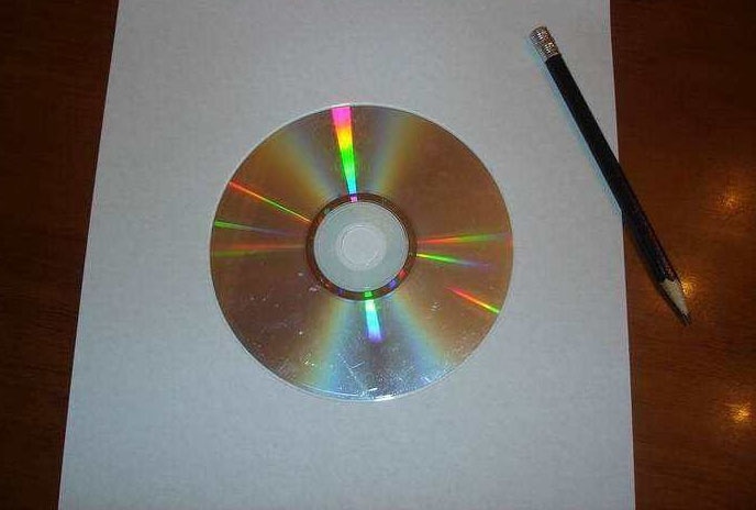 Сова-держатель для блокнота из CD-диска