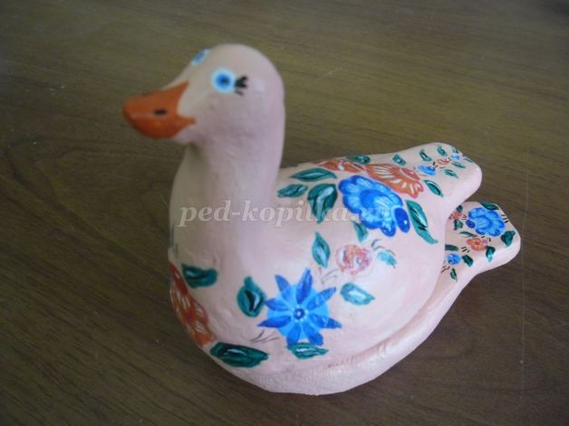 Шкатулка "Утица" из глины детскими руками: часть 4