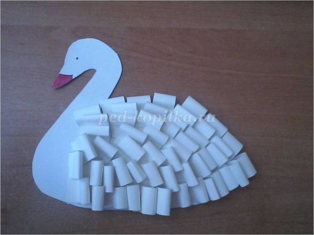 Аппликация "Лебедь"