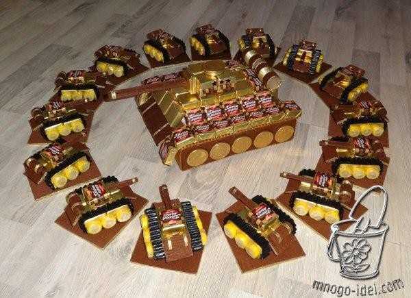 Танк из конфет Танк из конфет