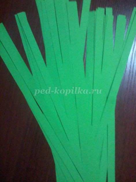 Ёлочка в технике квиллинг: мастер-класс, часть 1