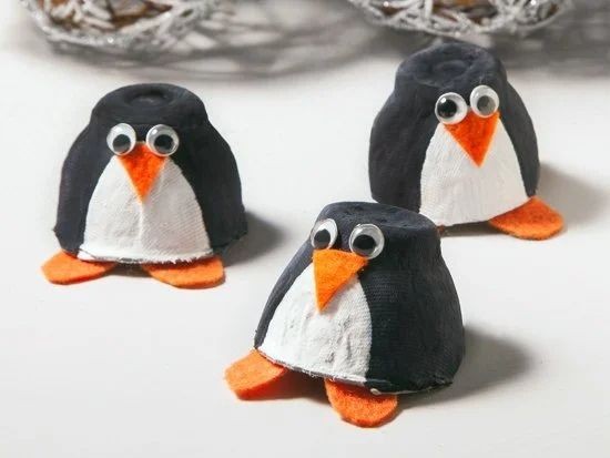 ​Пингвины из картонной упаковки от яиц