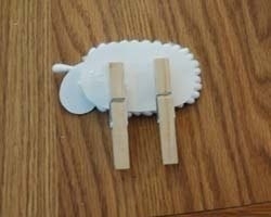 Поделка из ватных палочек