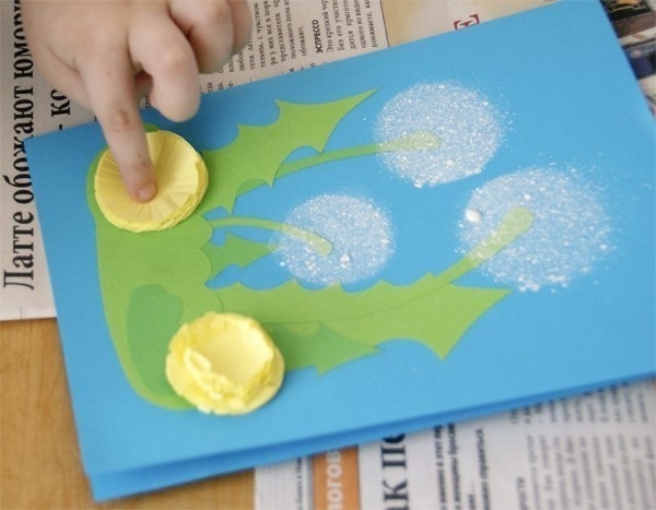 Аппликация "Одуванчики" Аппликация "Одуванчики"